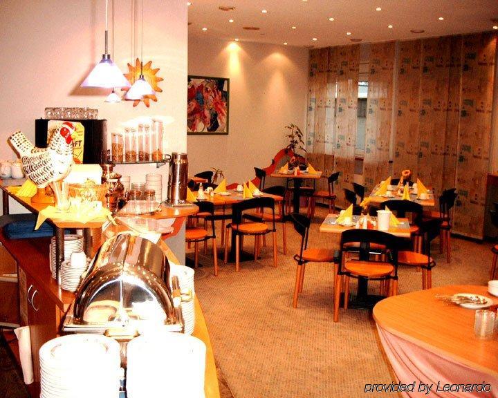 Centro Hotel Boeblingen, Trademark Collection By Wyndham 레스토랑 사진