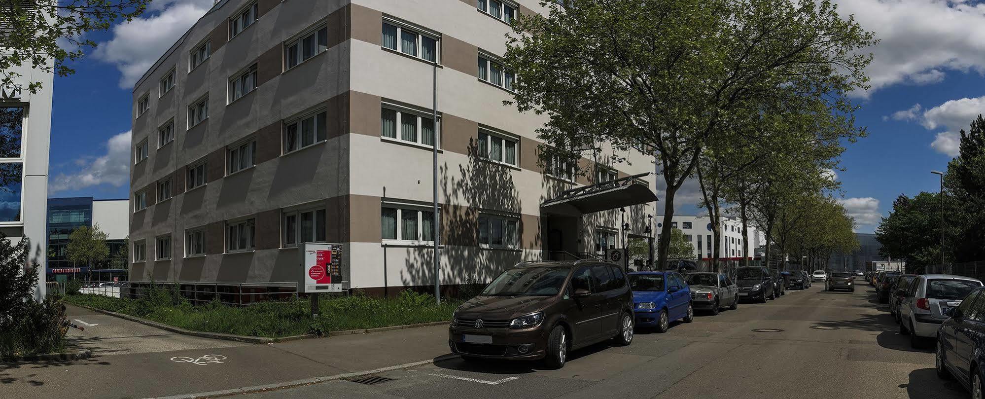 Centro Hotel Boeblingen, Trademark Collection By Wyndham 외부 사진